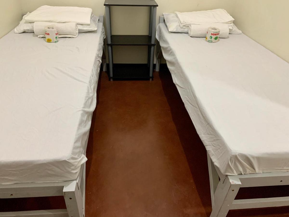 Mybed Dormitory Cebu Esterno foto