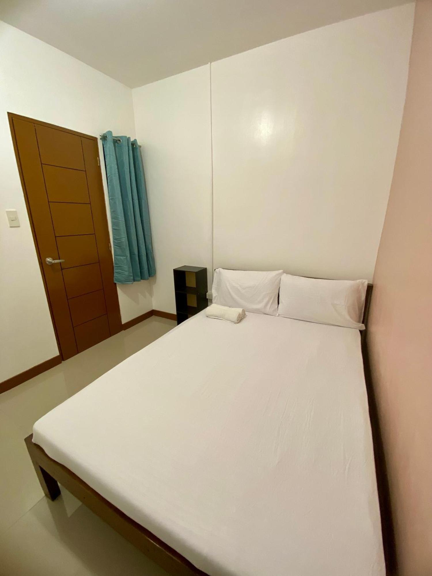 Mybed Dormitory Cebu Esterno foto